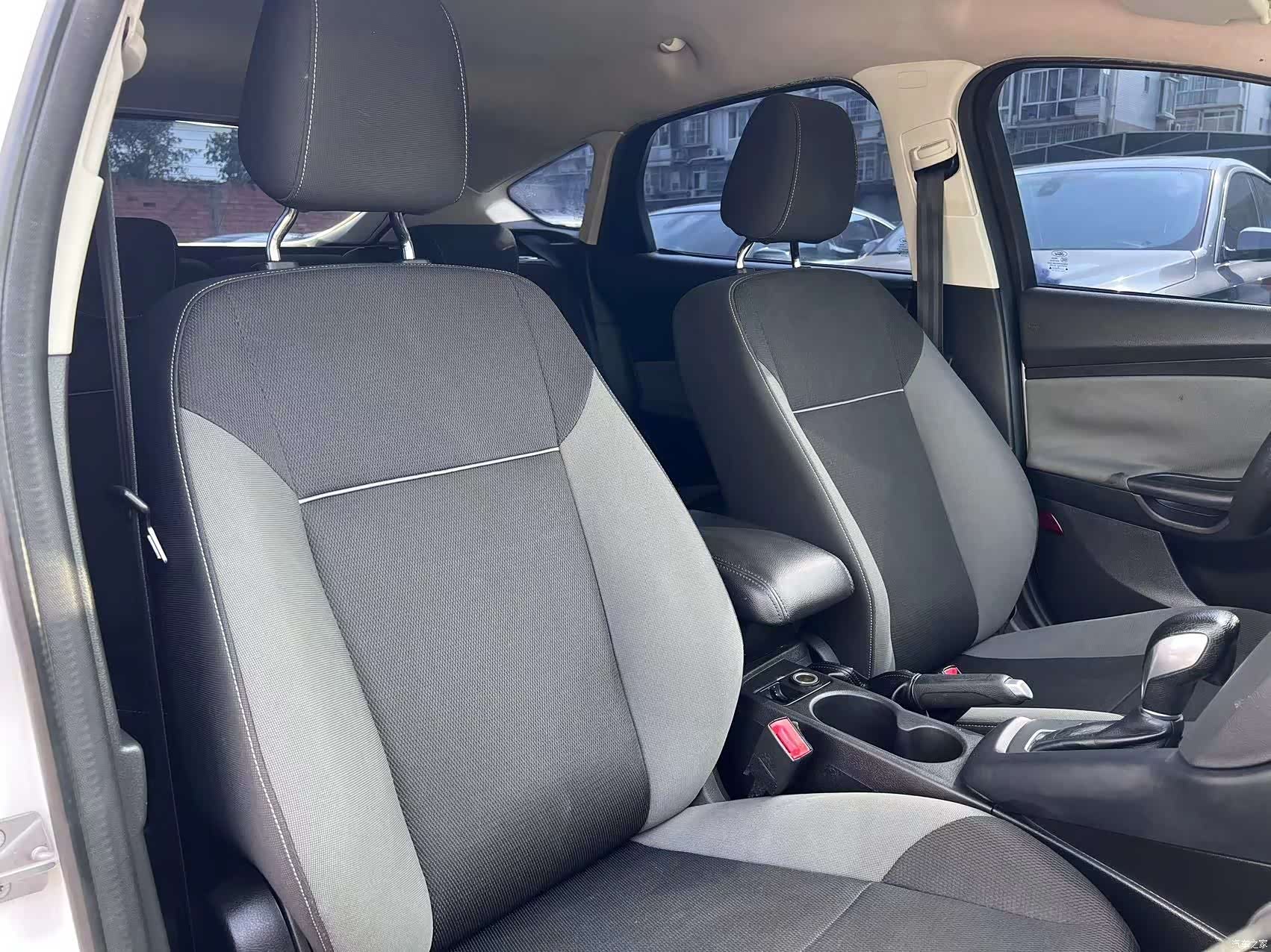 Ford Focus, 2012 17