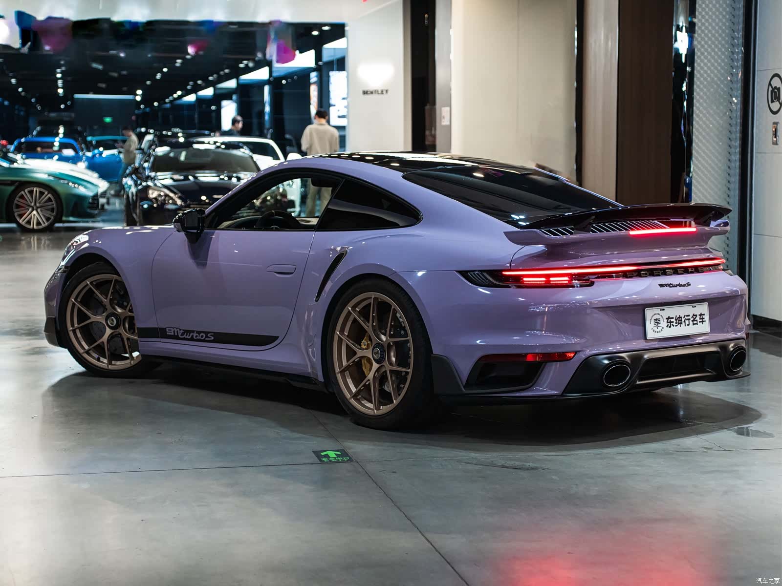 Porsche 911, 2022 4