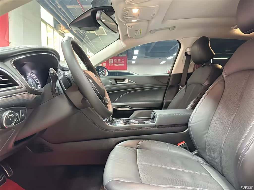 Ford Taurus, 2022 7