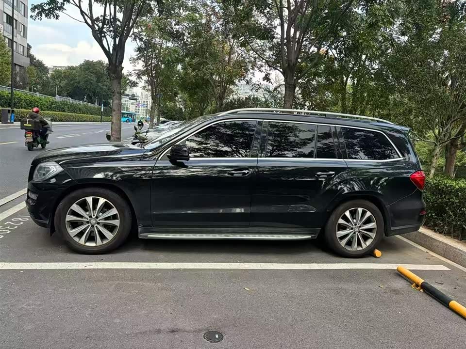 Mercedes-Benz GL grade