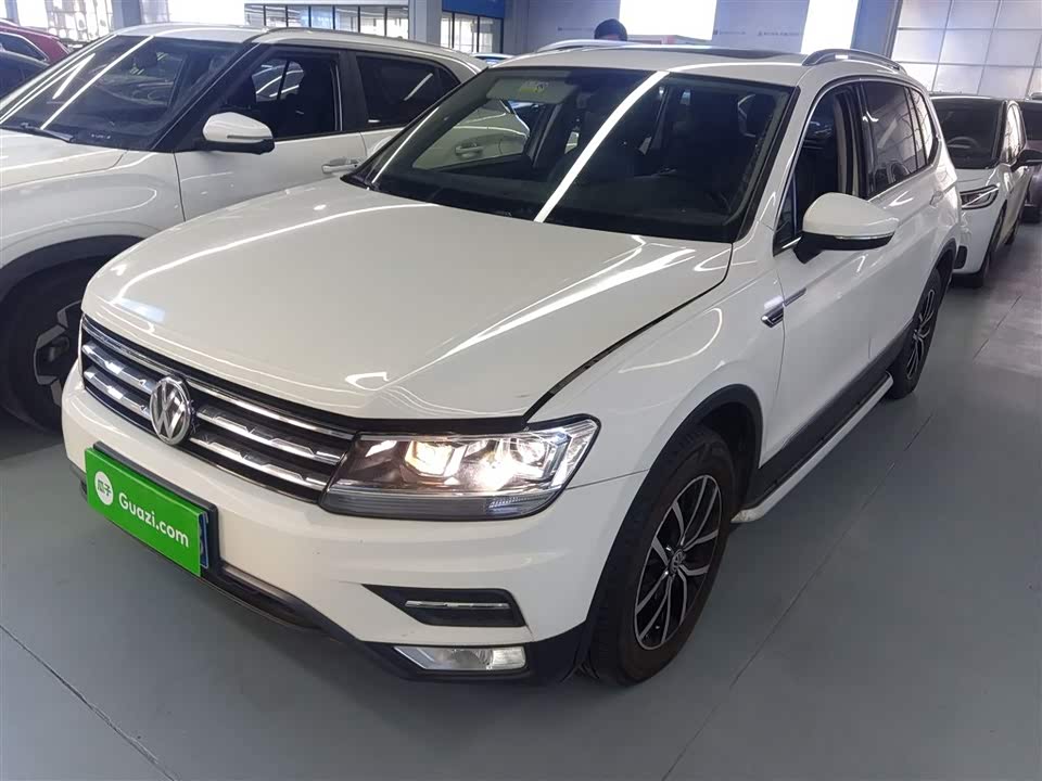 Volkswagen Tiguan L