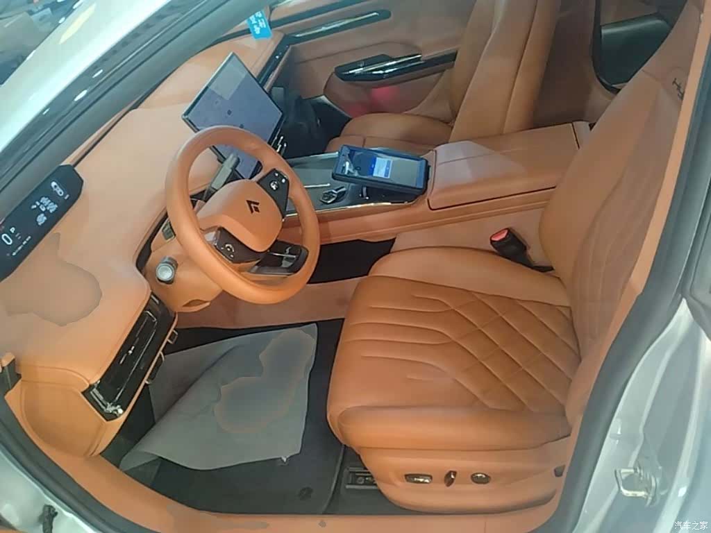 Hyper GT, 2025 11