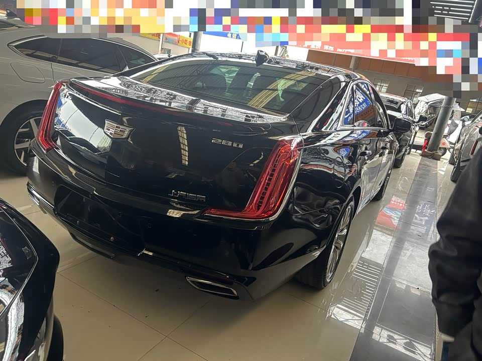 Cadillac XTS