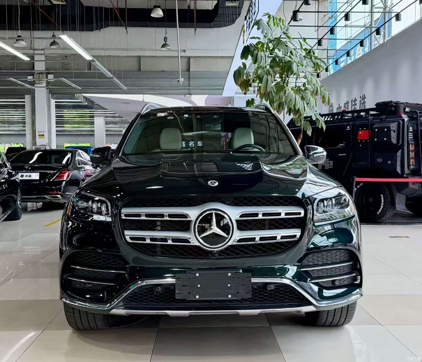 Mercedes-Benz GLS, 2023 2