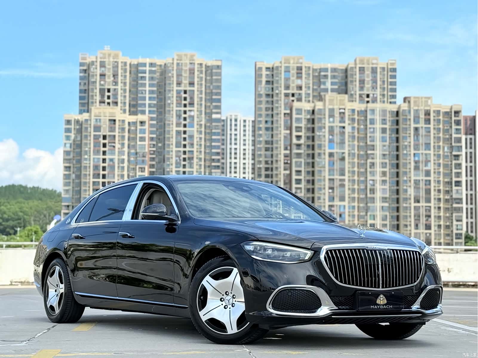 Maybach S-Class, 2024 3