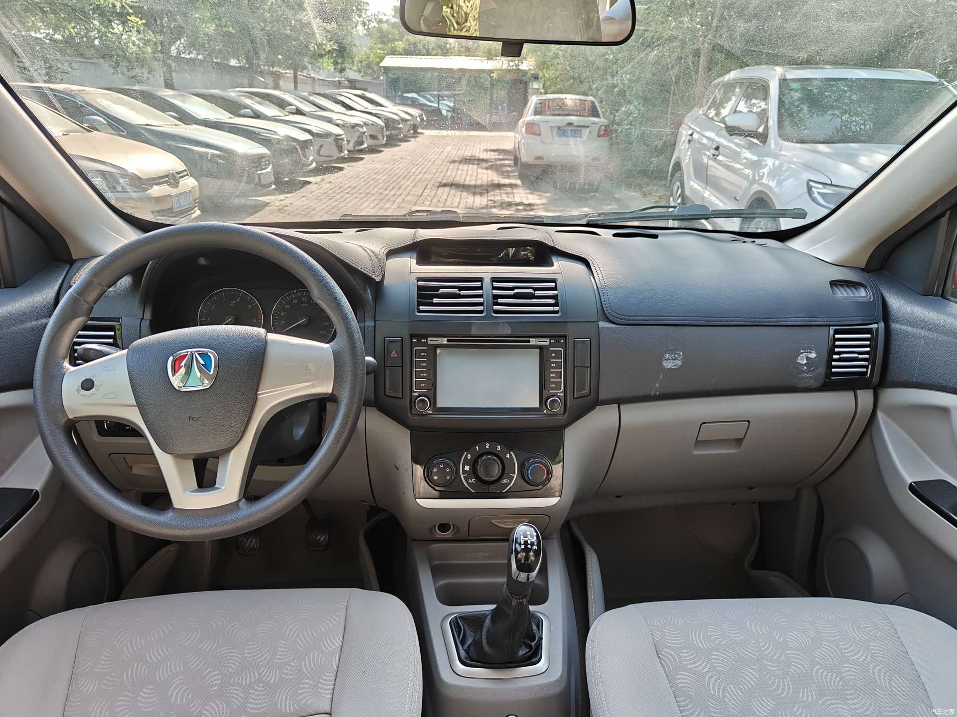 BAIC M20, 2016 8