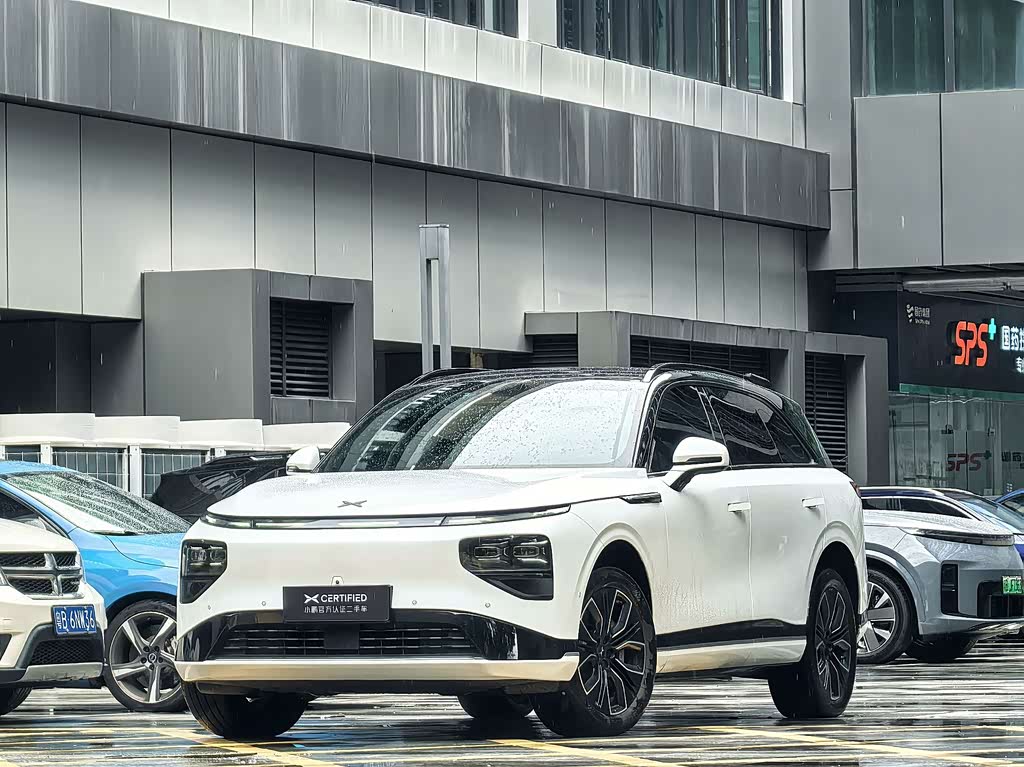 Xpeng G9