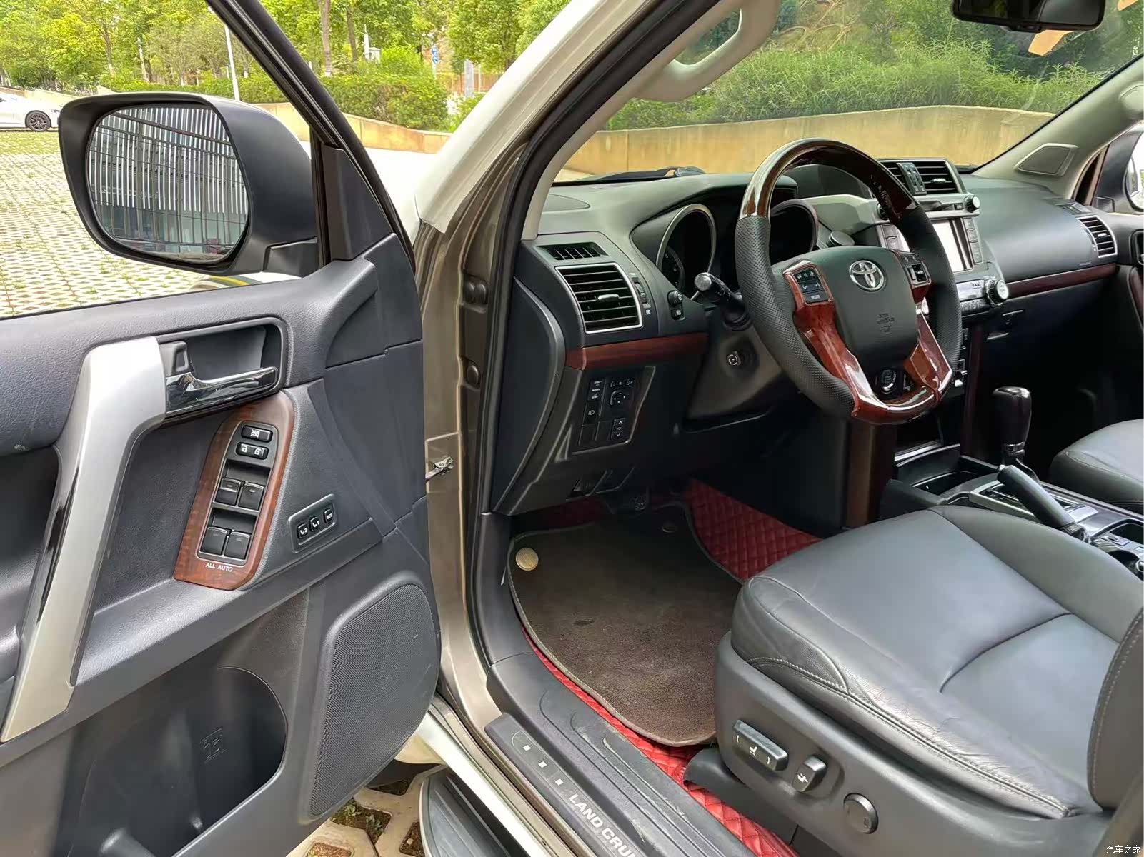 Toyota Prado, 2014 8