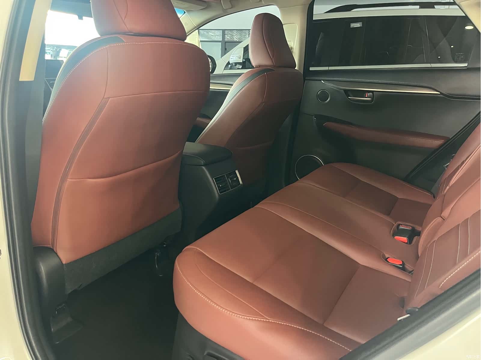 Lexus NX, 2015 все фото