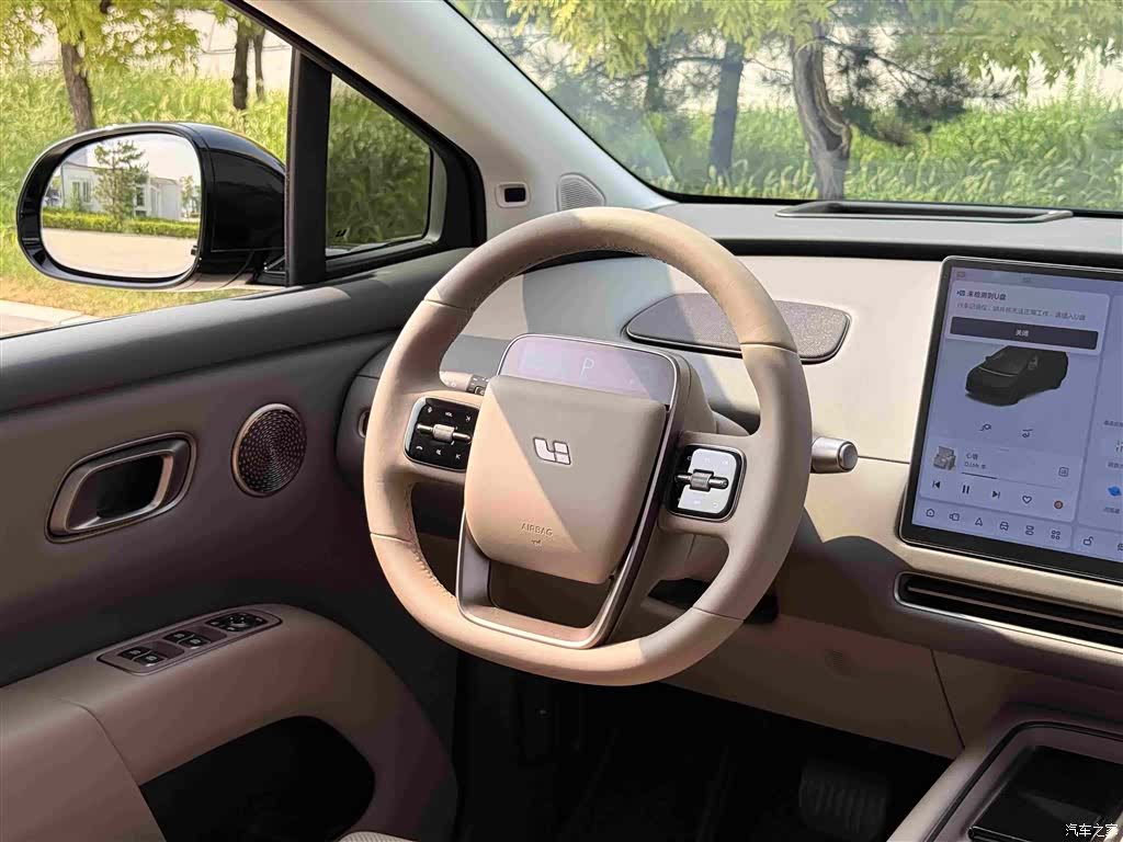 Li Auto i8, 2026 16