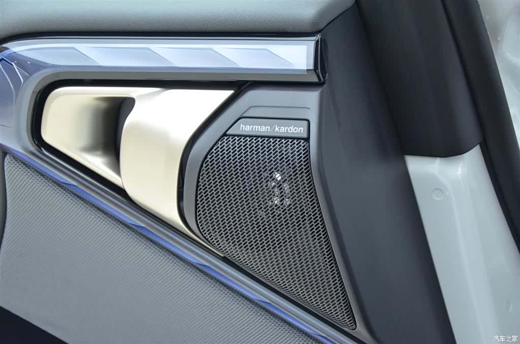 BMW X3, 2026 13