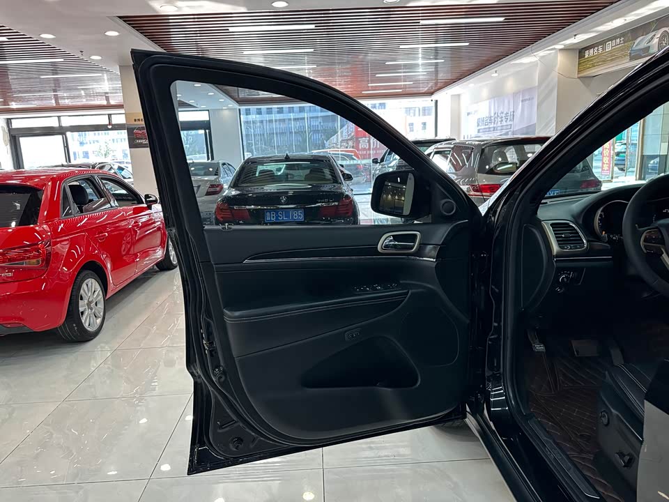 Jeep Grand Cherokee Jeep Grand Cherokee