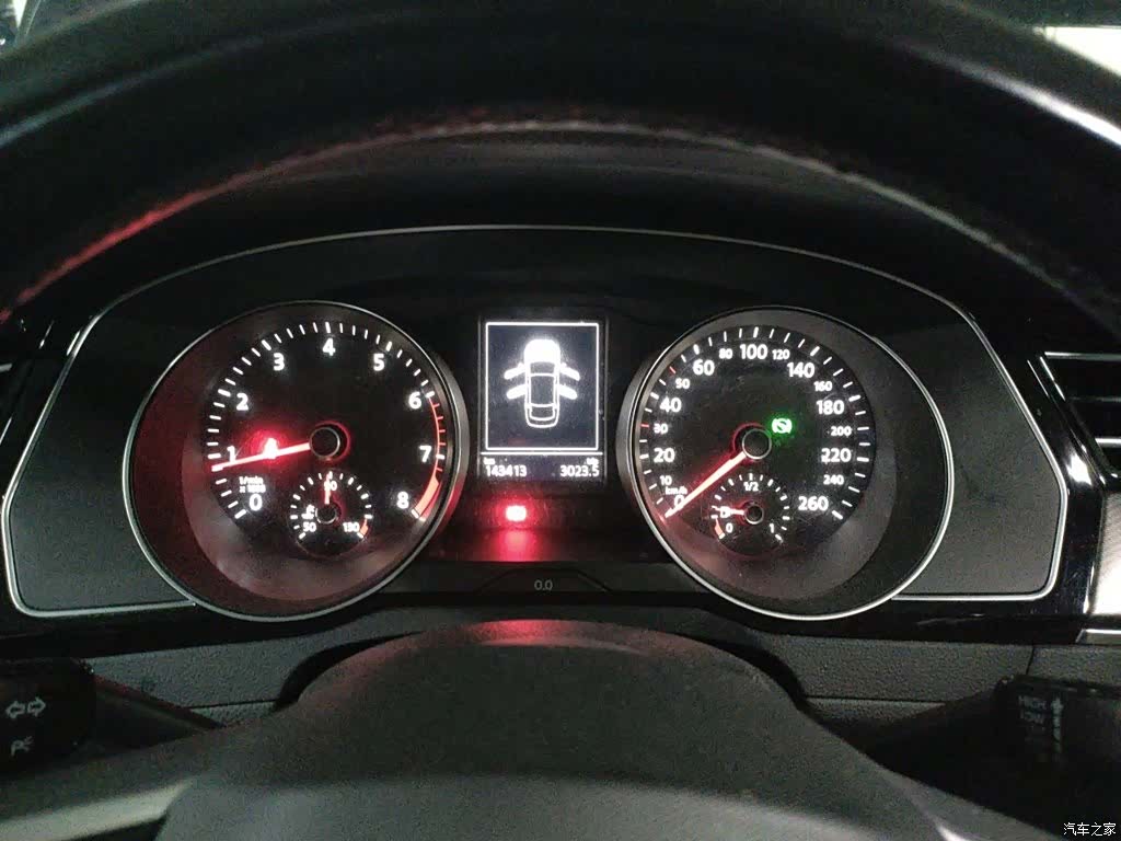 Volkswagen Magotan, 2021 12