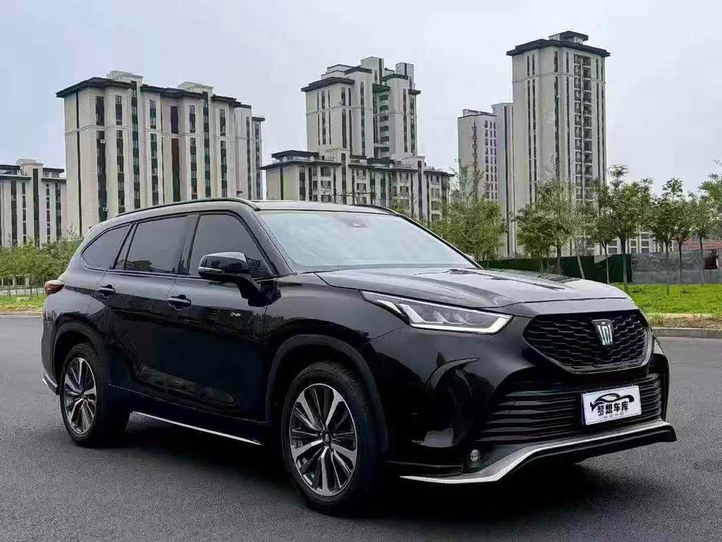 Toyota Crown Kluger