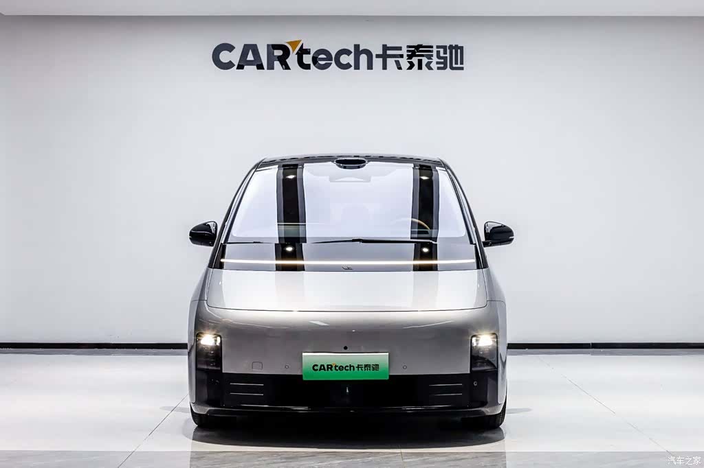 Li Auto MEGA, 2025 2
