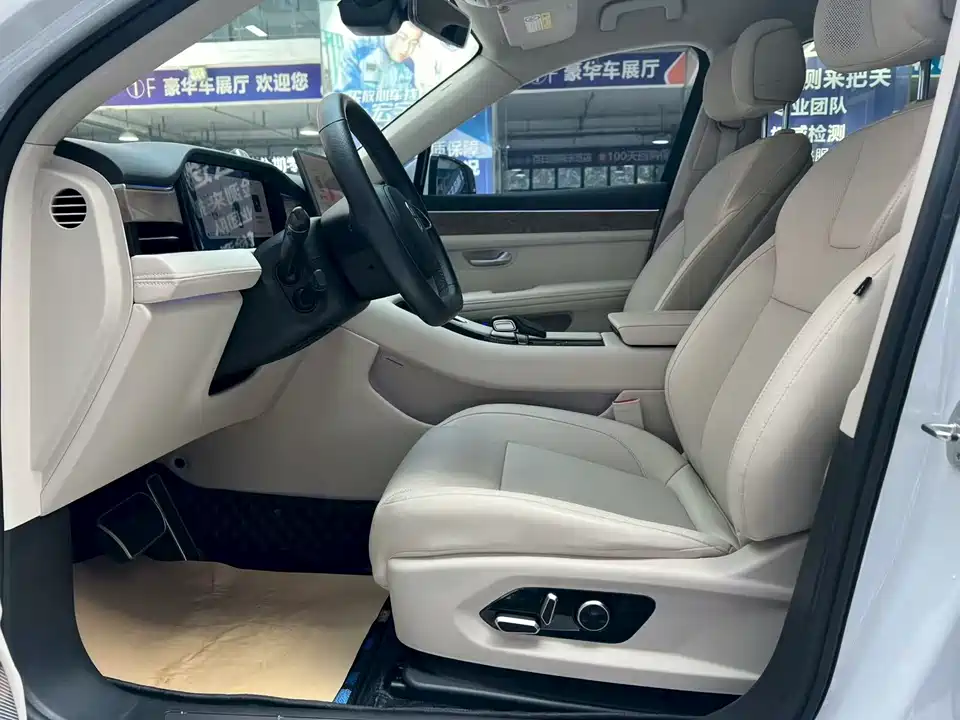 HarmonyOS Ask the world M5