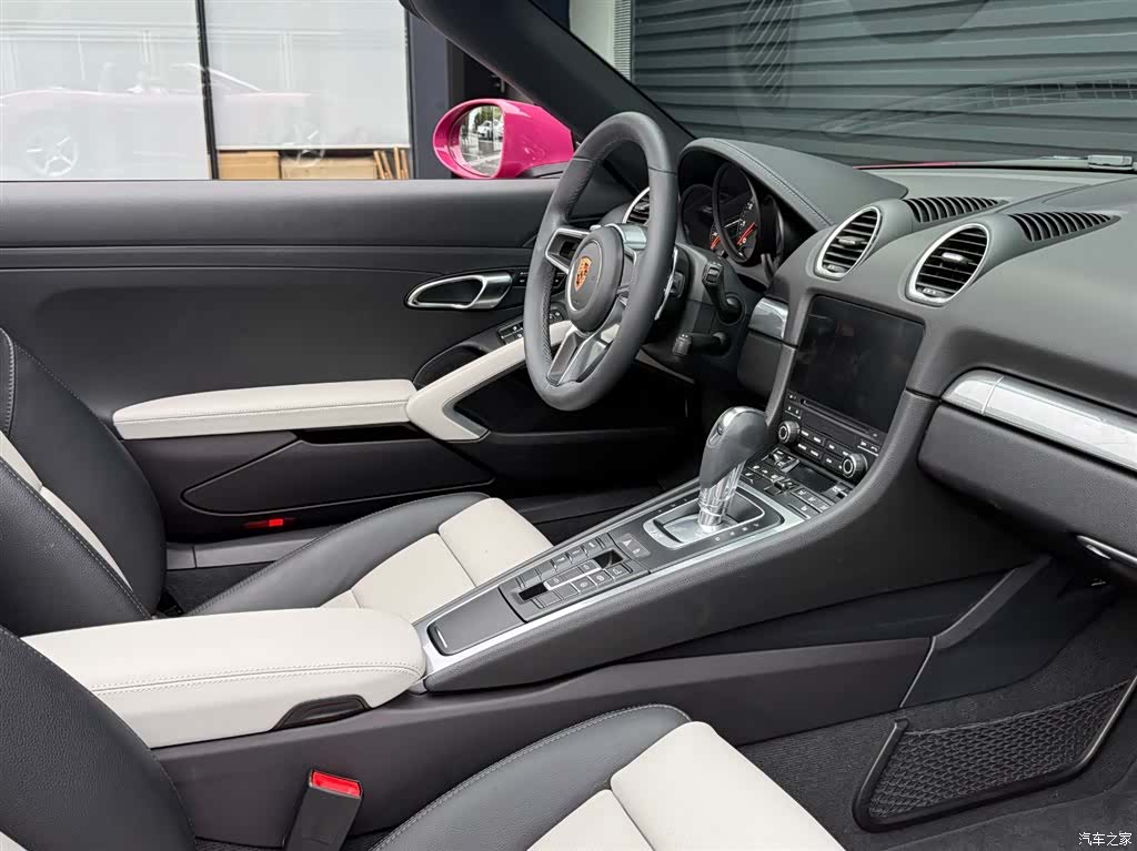 Porsche Boxster, 2024 8