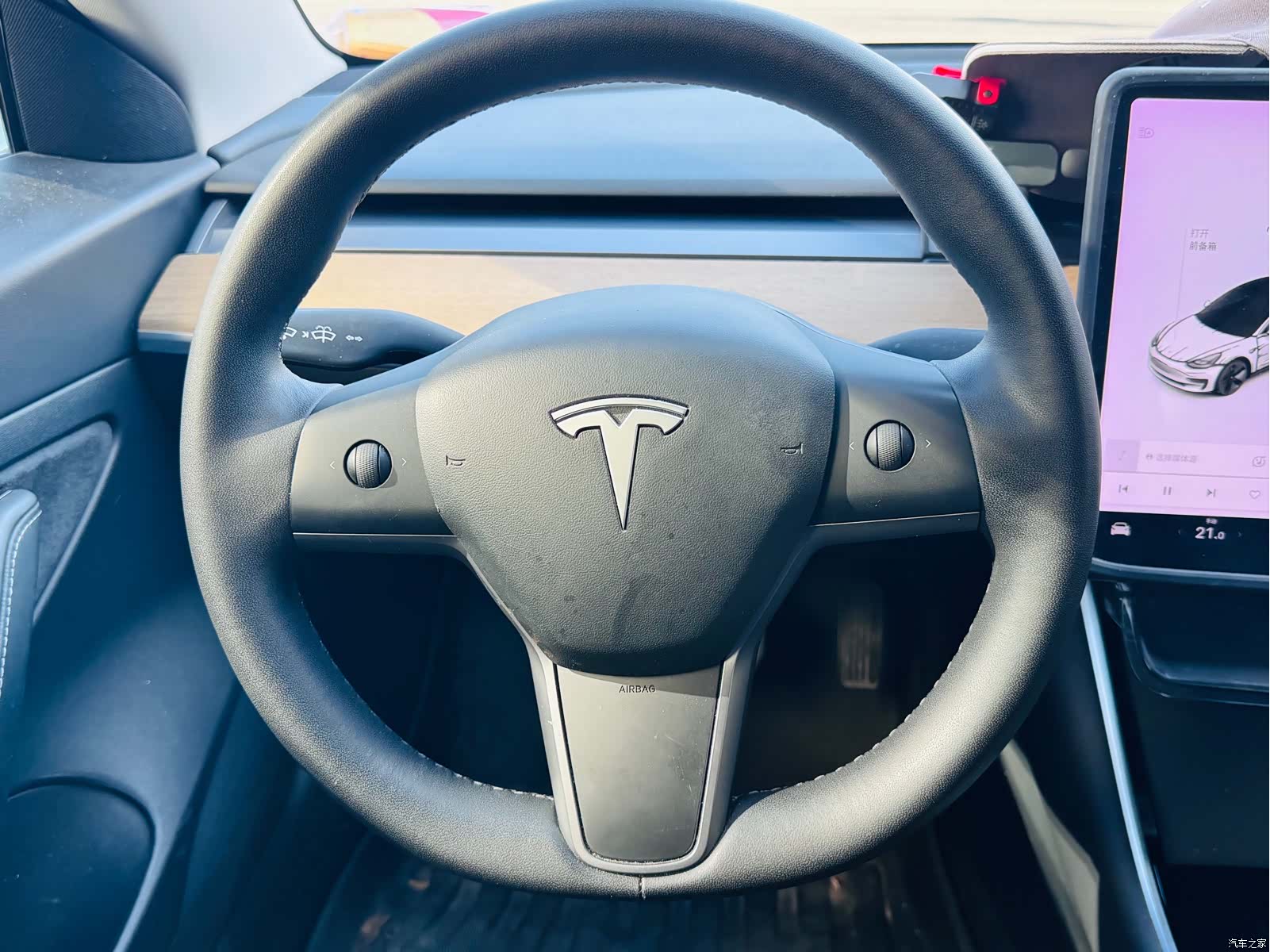Tesla Model 3, 2020 16