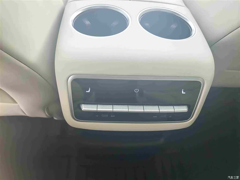 Li Auto L8, 2023 12