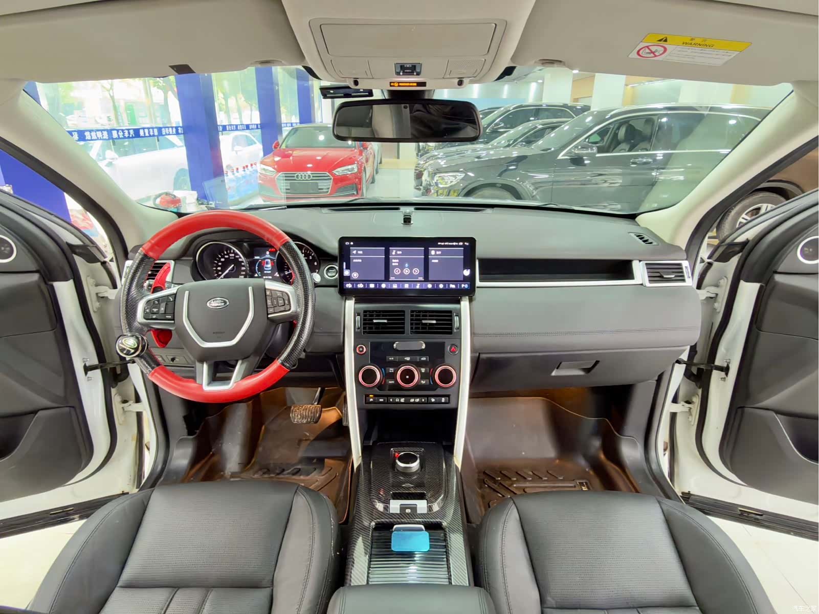 Land Rover Discovery, 2017 все фото