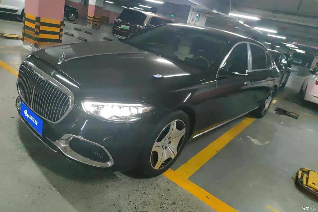 Maybach S-Class, 2023 1