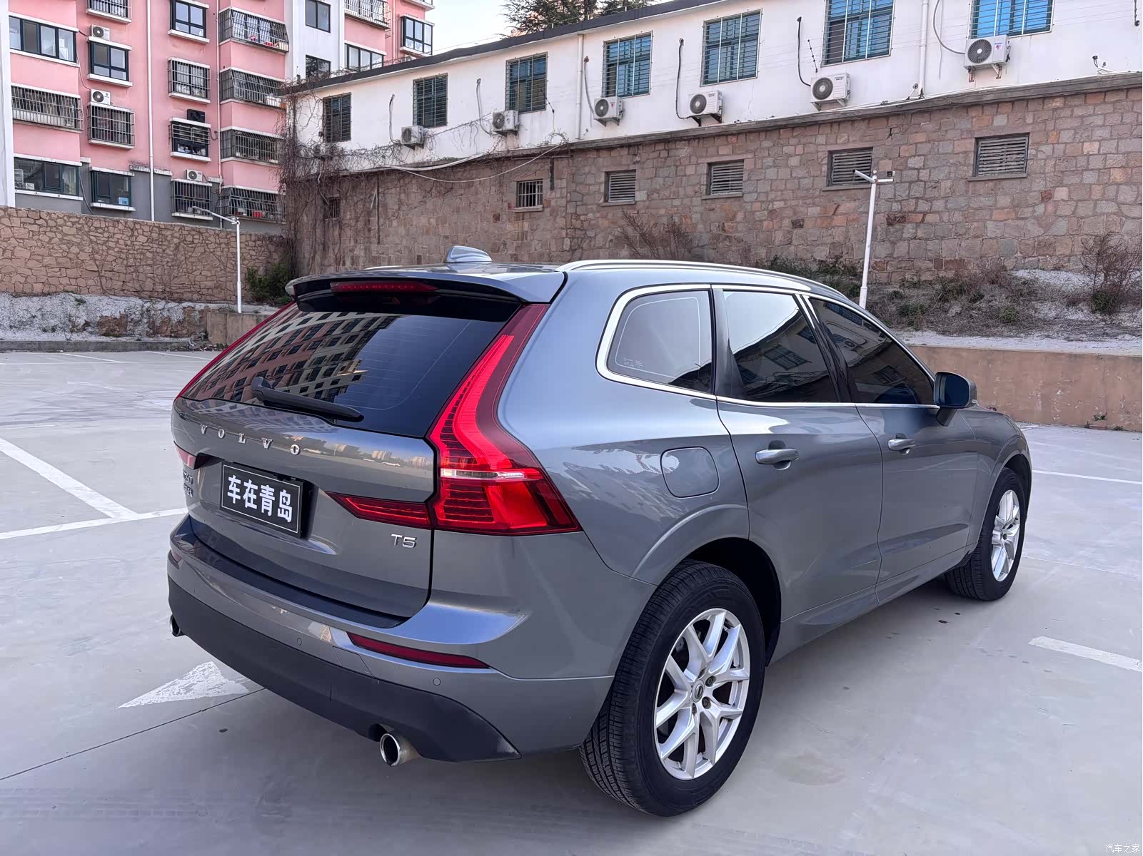 Volvo XC60, 2019 все фото
