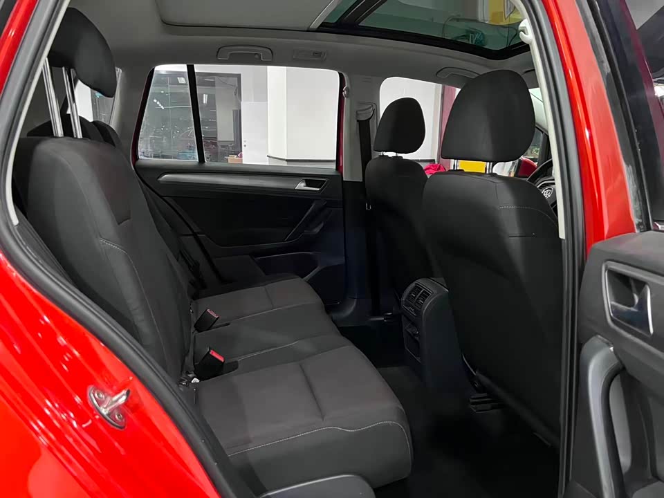 Volkswagen Golf*Jiayu