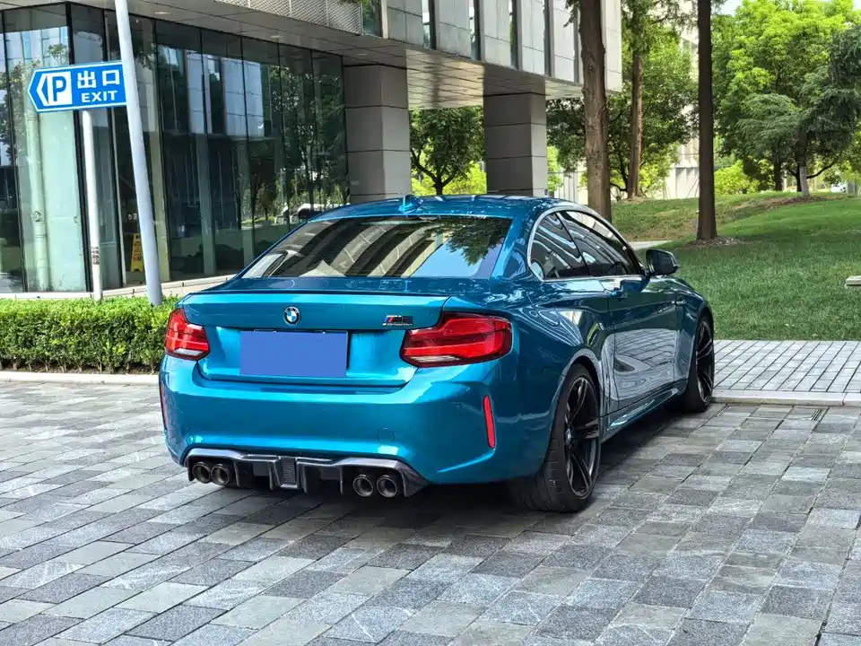 BMW M2
