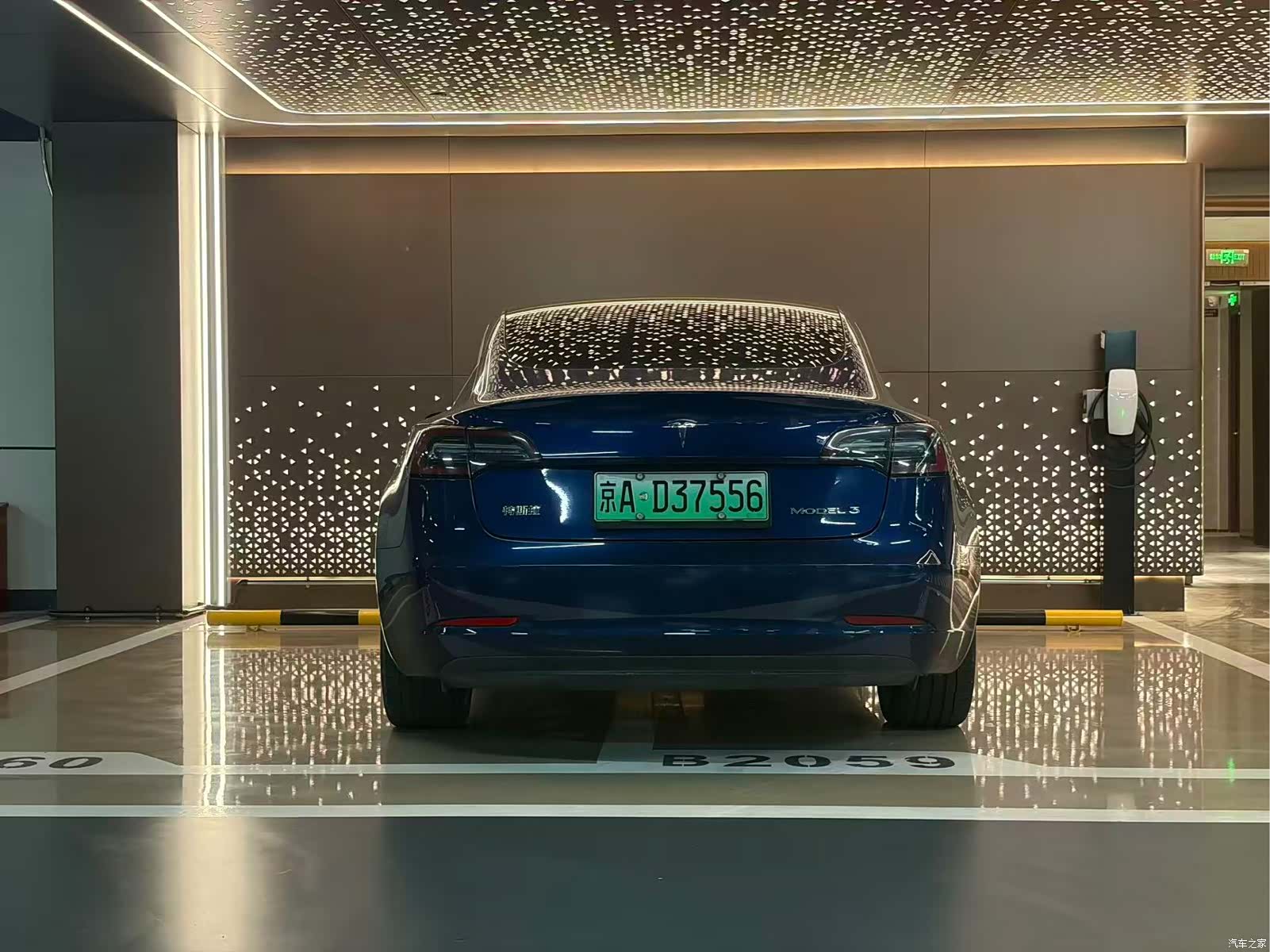 Tesla Model 3, 2020 21