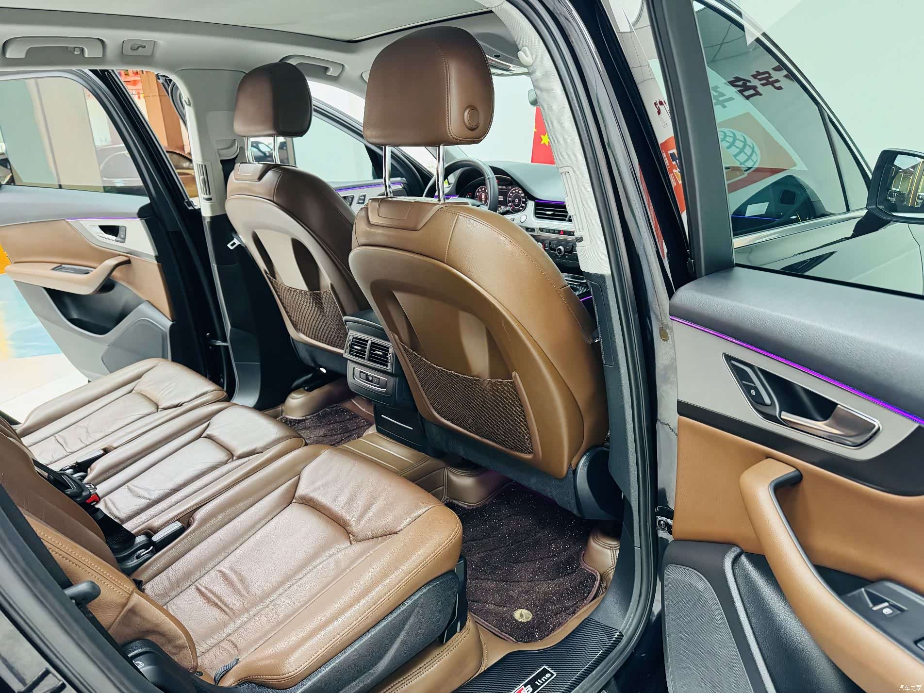 Audi Q7, 2016 9