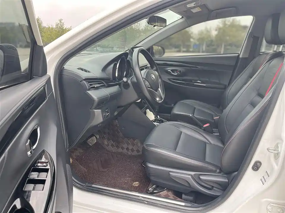 Toyota YARiS L Zhixuan