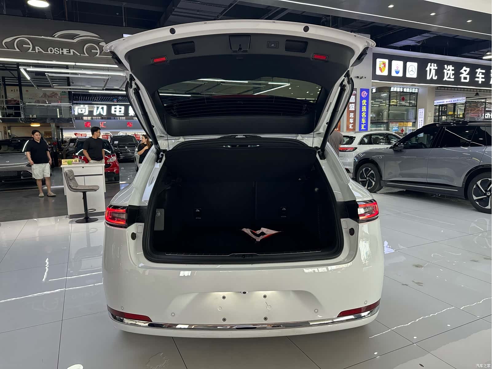 AITO M5, 2025 13