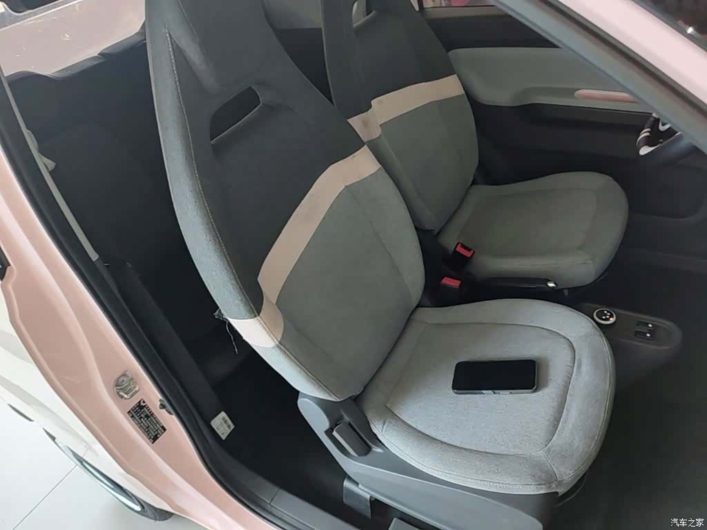 Wuling MINIEV, 2021 25