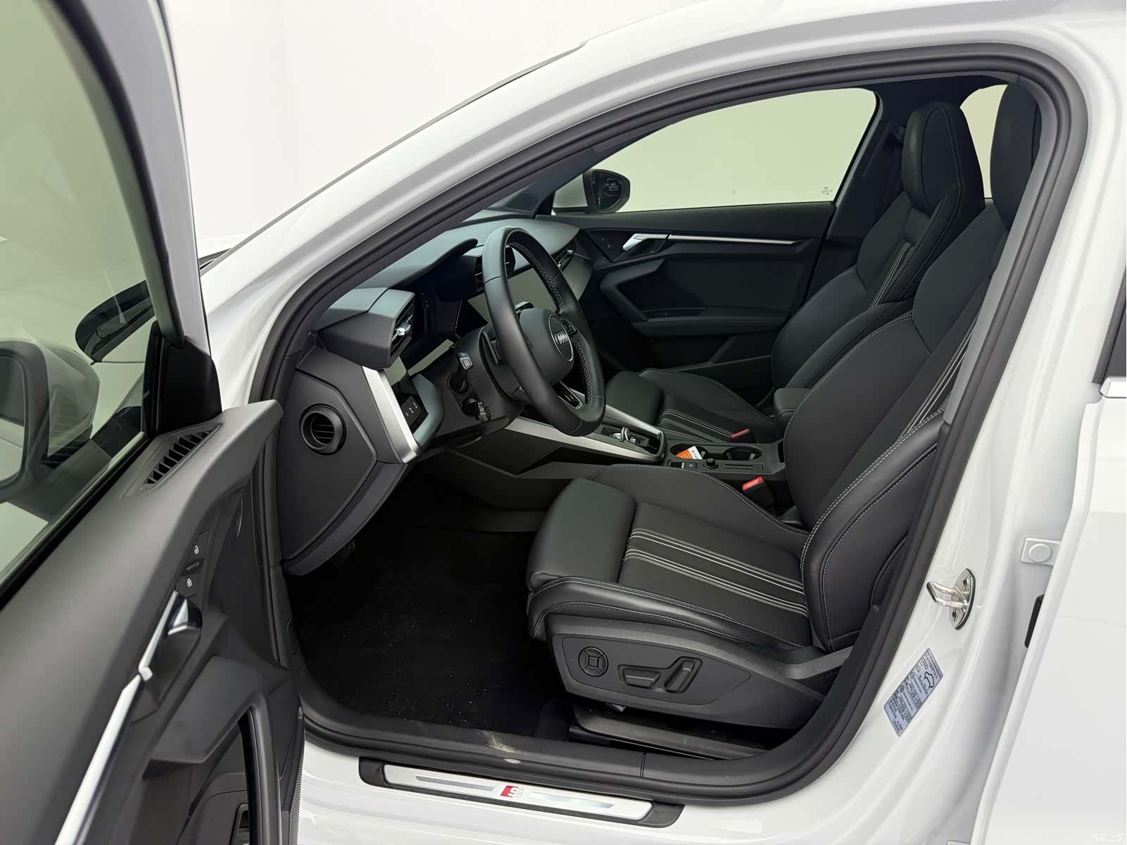Audi A3, 2023 25