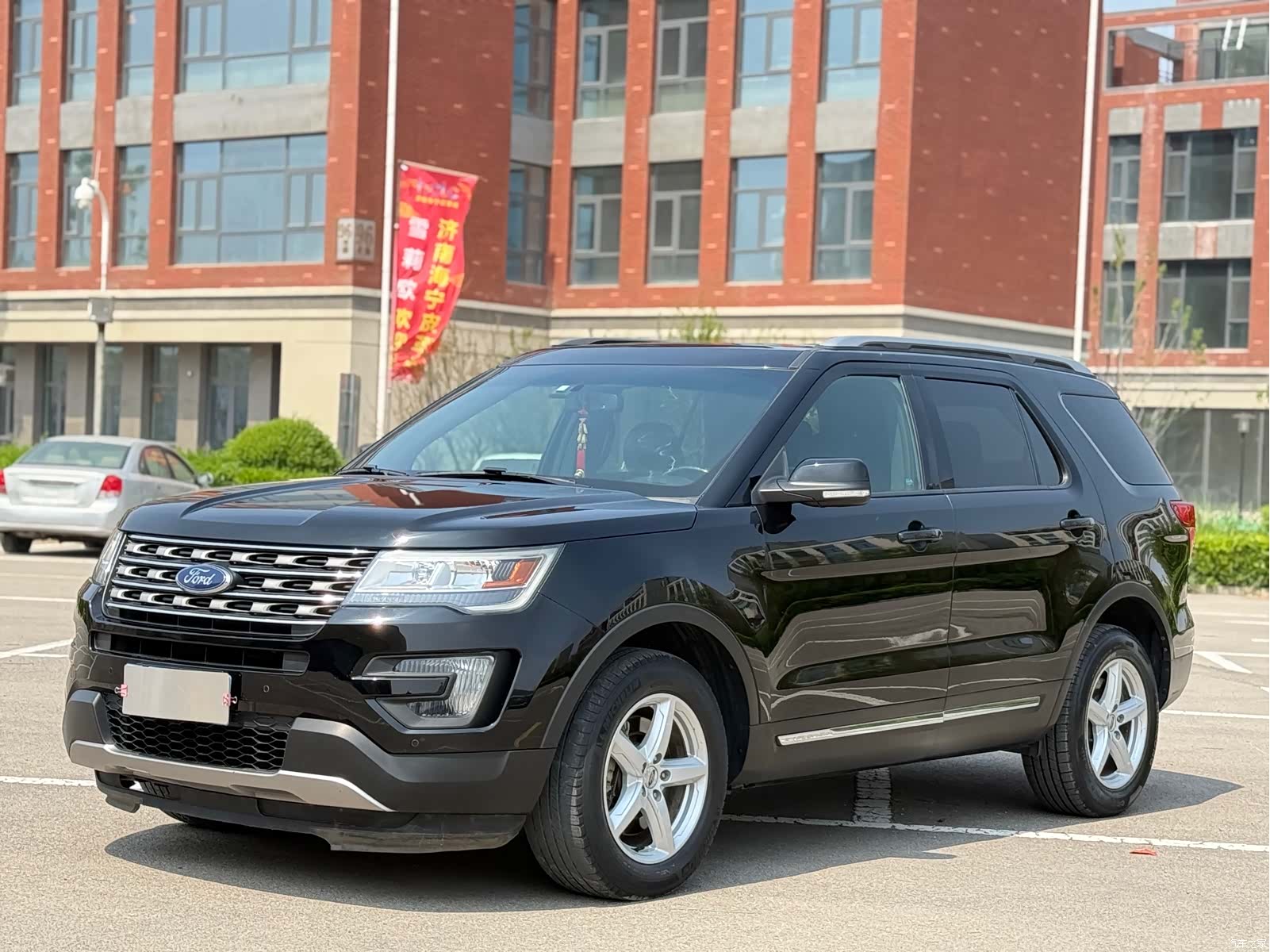 Ford Explorer, 2016 1