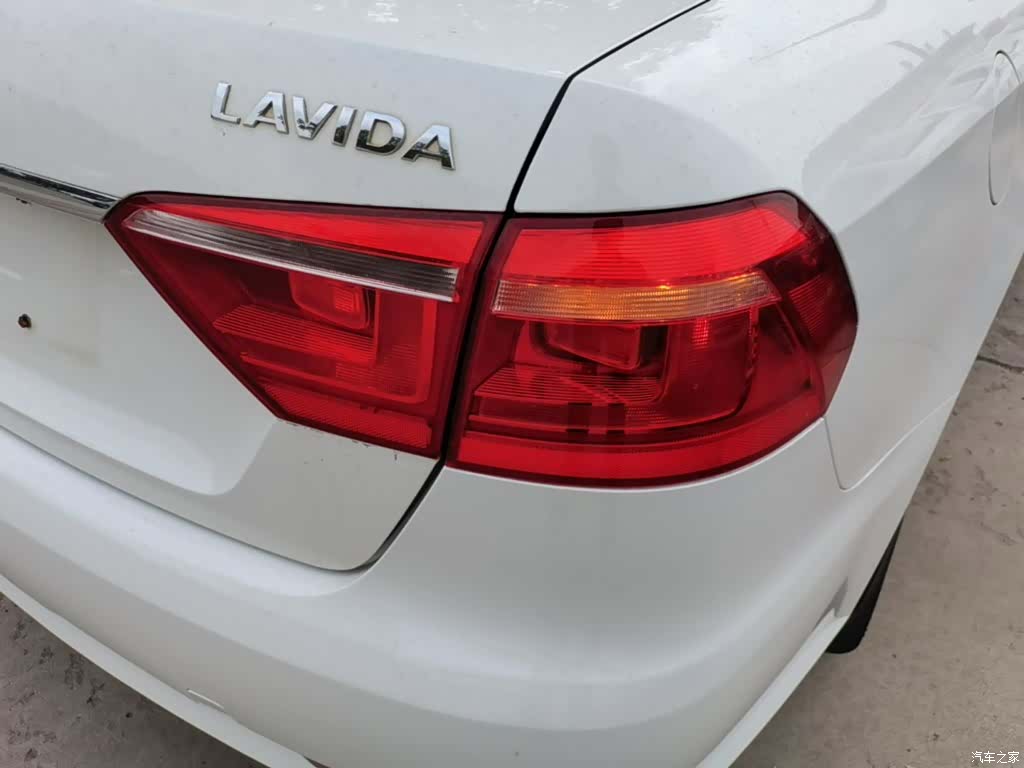 Volkswagen Lavida, 2016 8