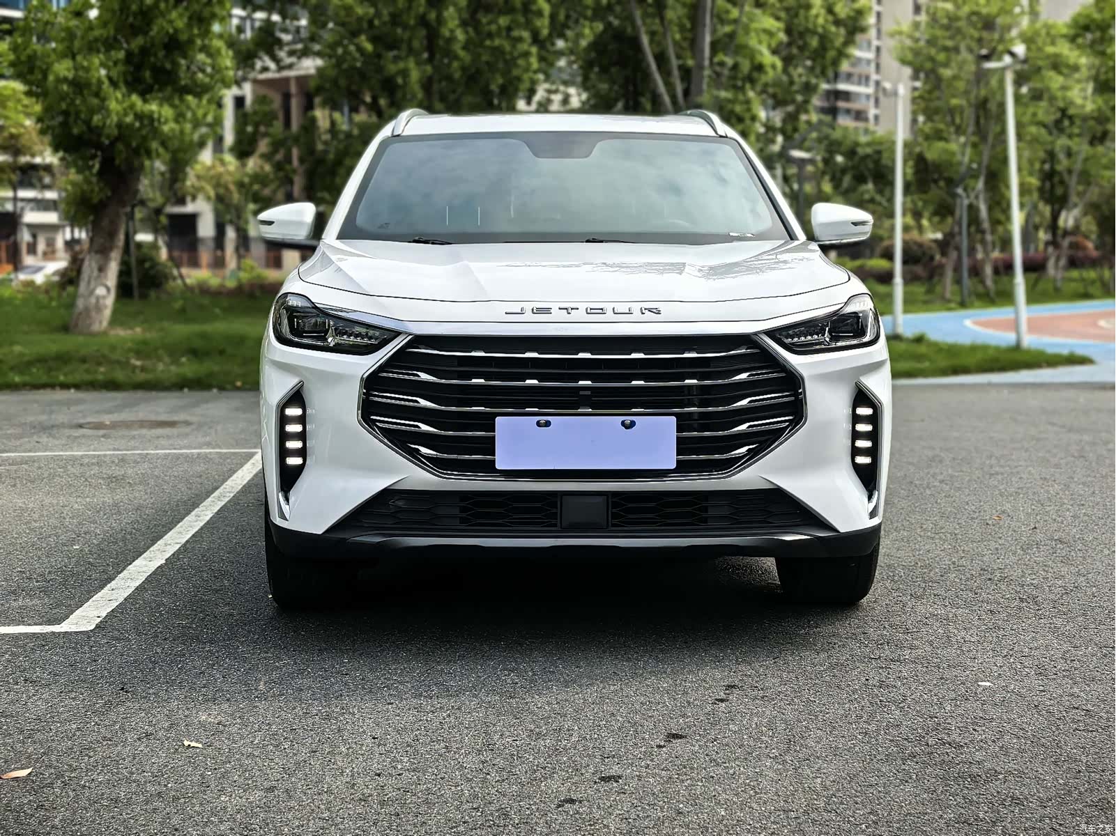 Jetour X70, 2023 2