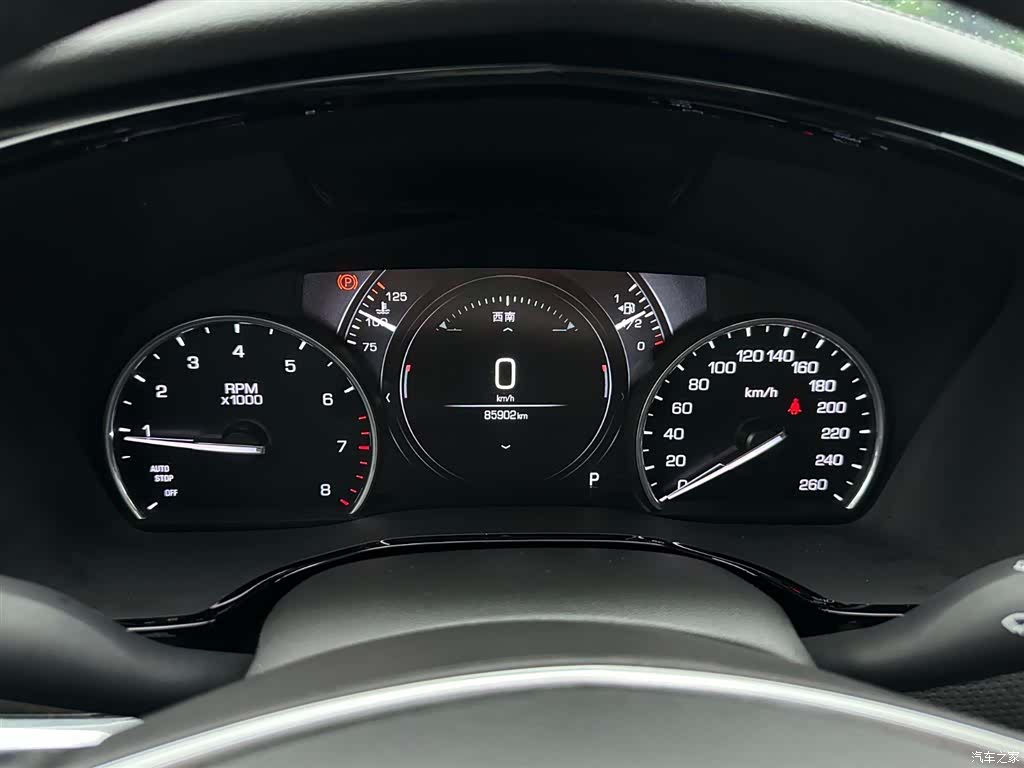 Cadillac XT5, 2018 12