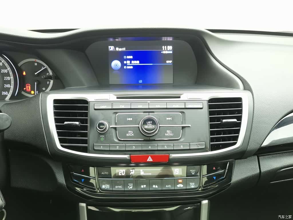 Honda Accord, 2016 12