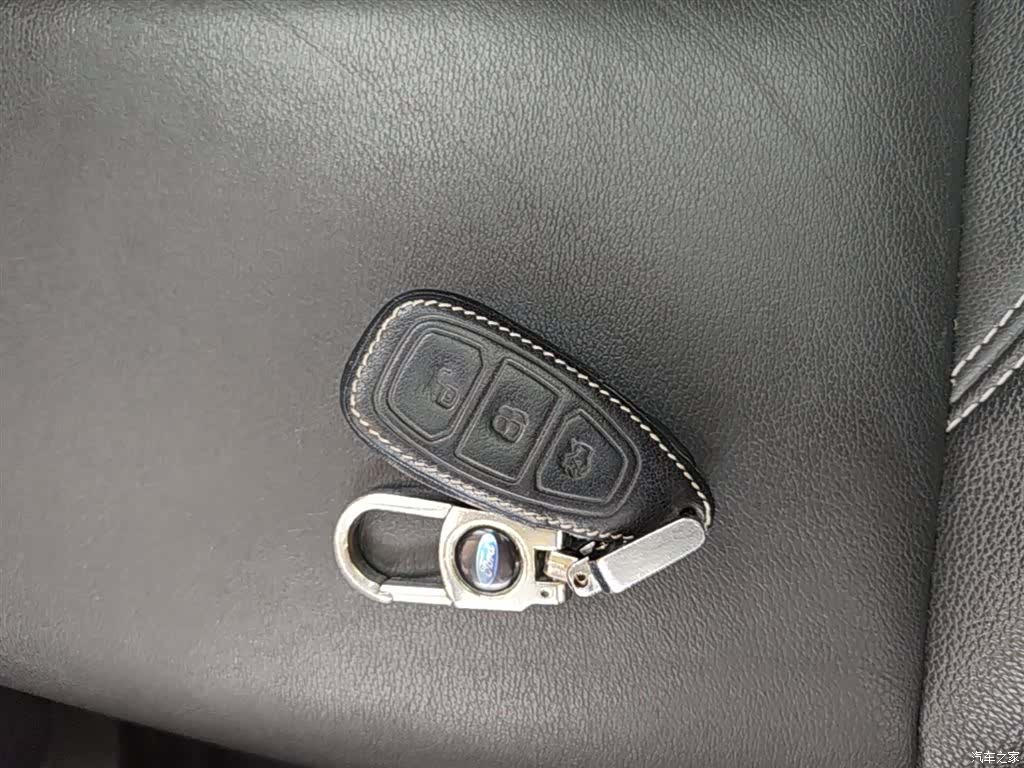 Ford Kuga, 2018 9