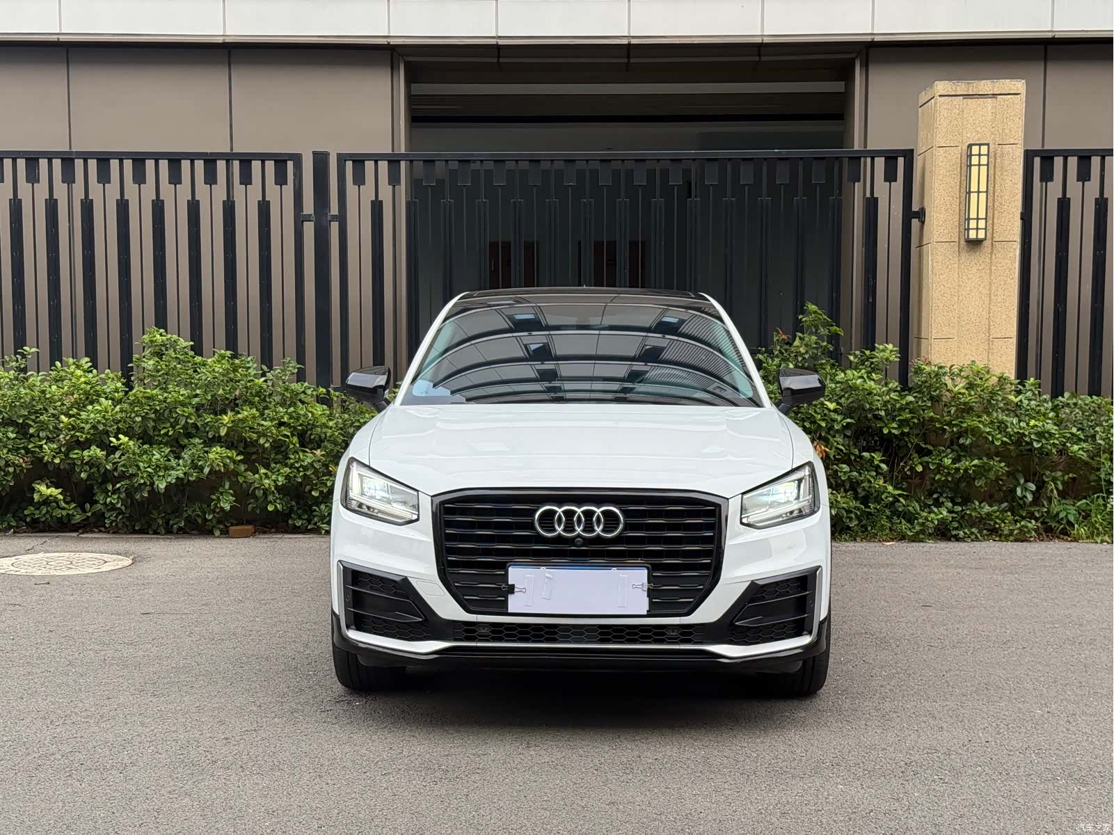 Audi Q2L, 2020 2