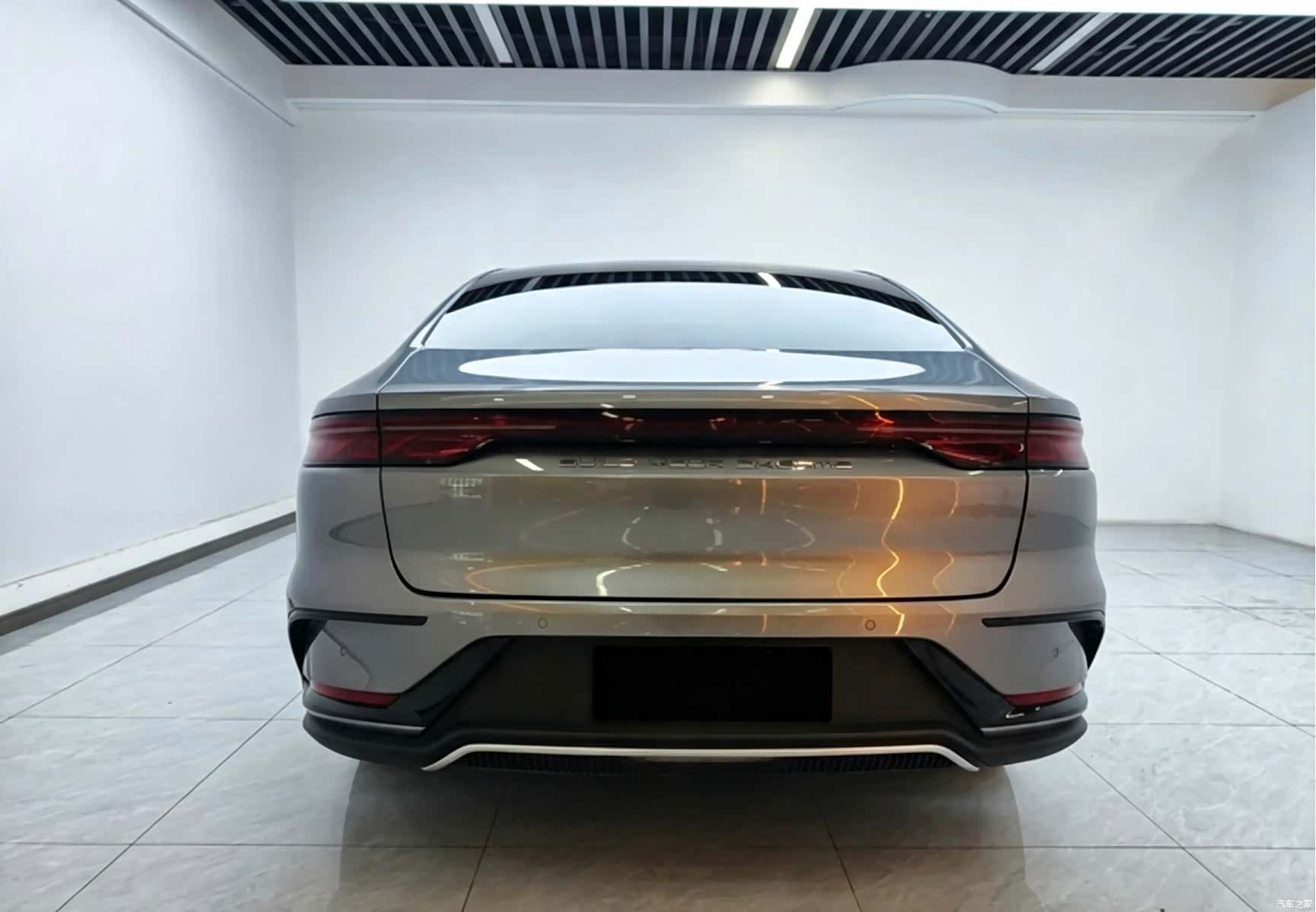 BYD Han, 2022 6