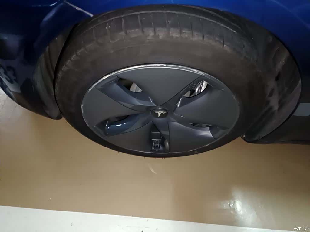 Tesla Model 3, 2020 23