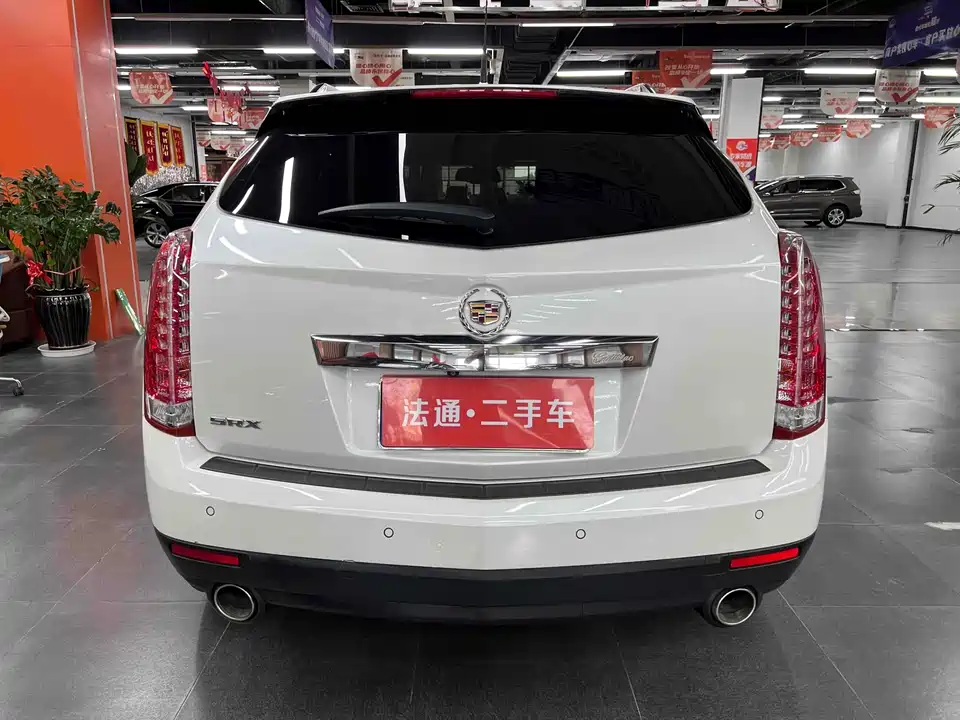 Cadillac SRX
