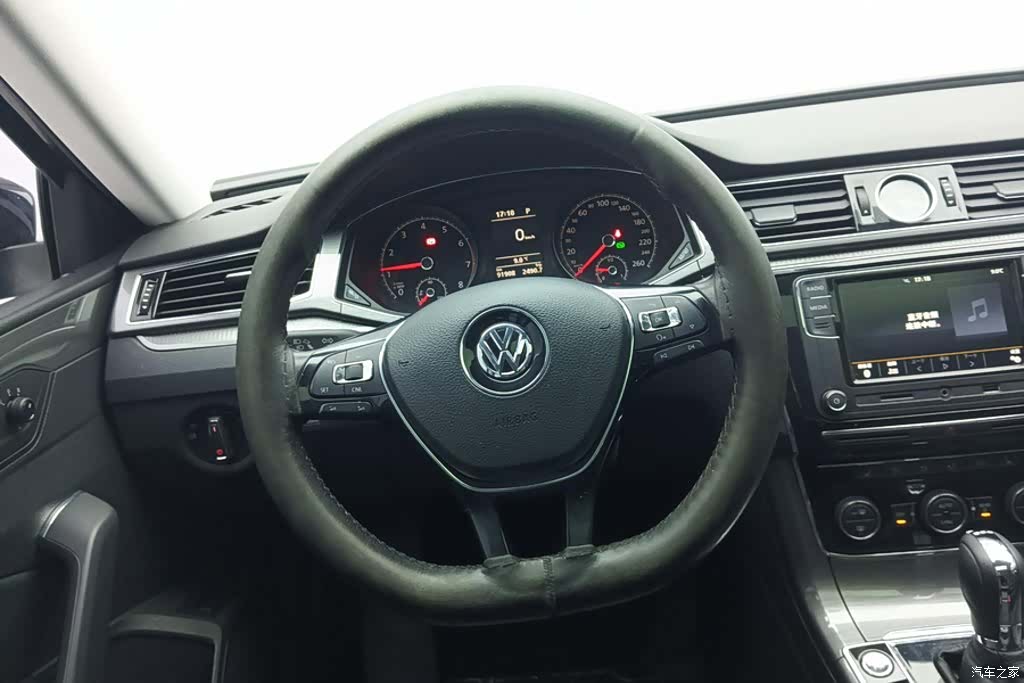 Volkswagen Passat, 2018 15