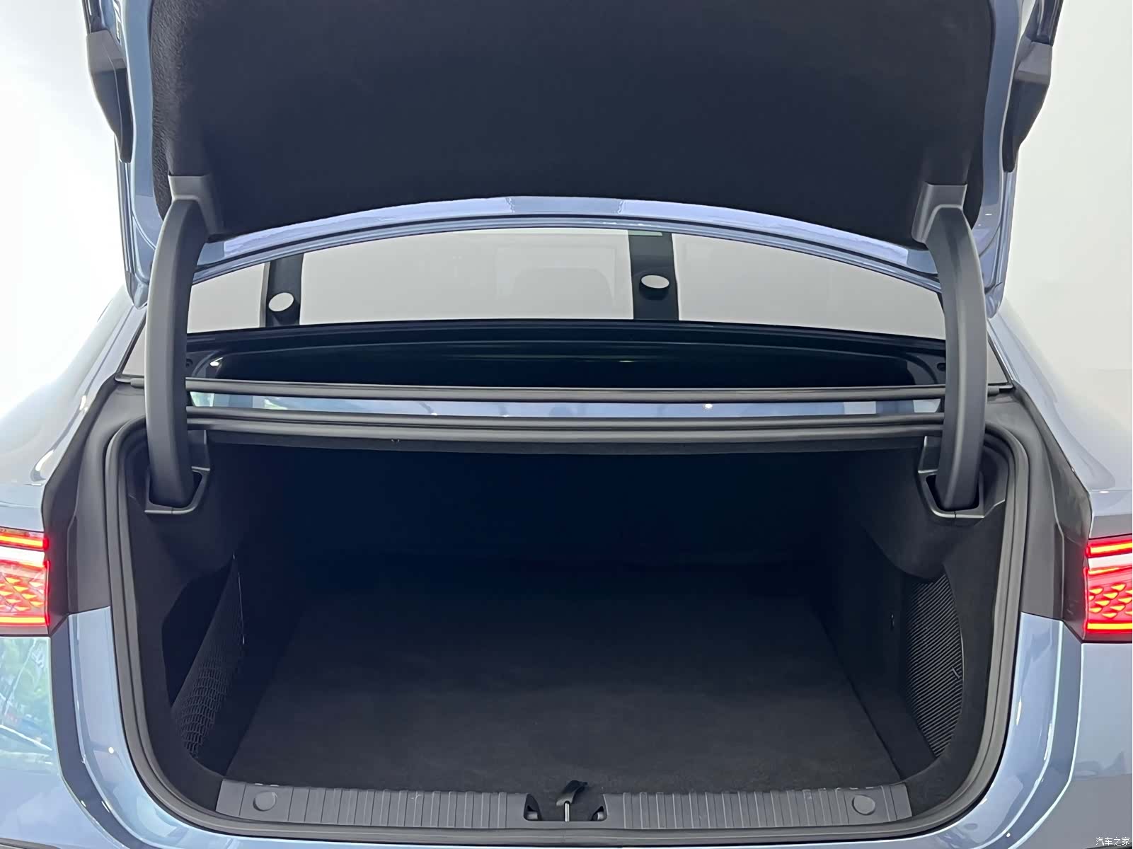 BYD Seal, 2025 8