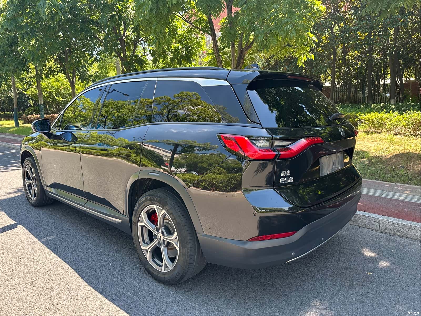 NIO ES8, 2019 10