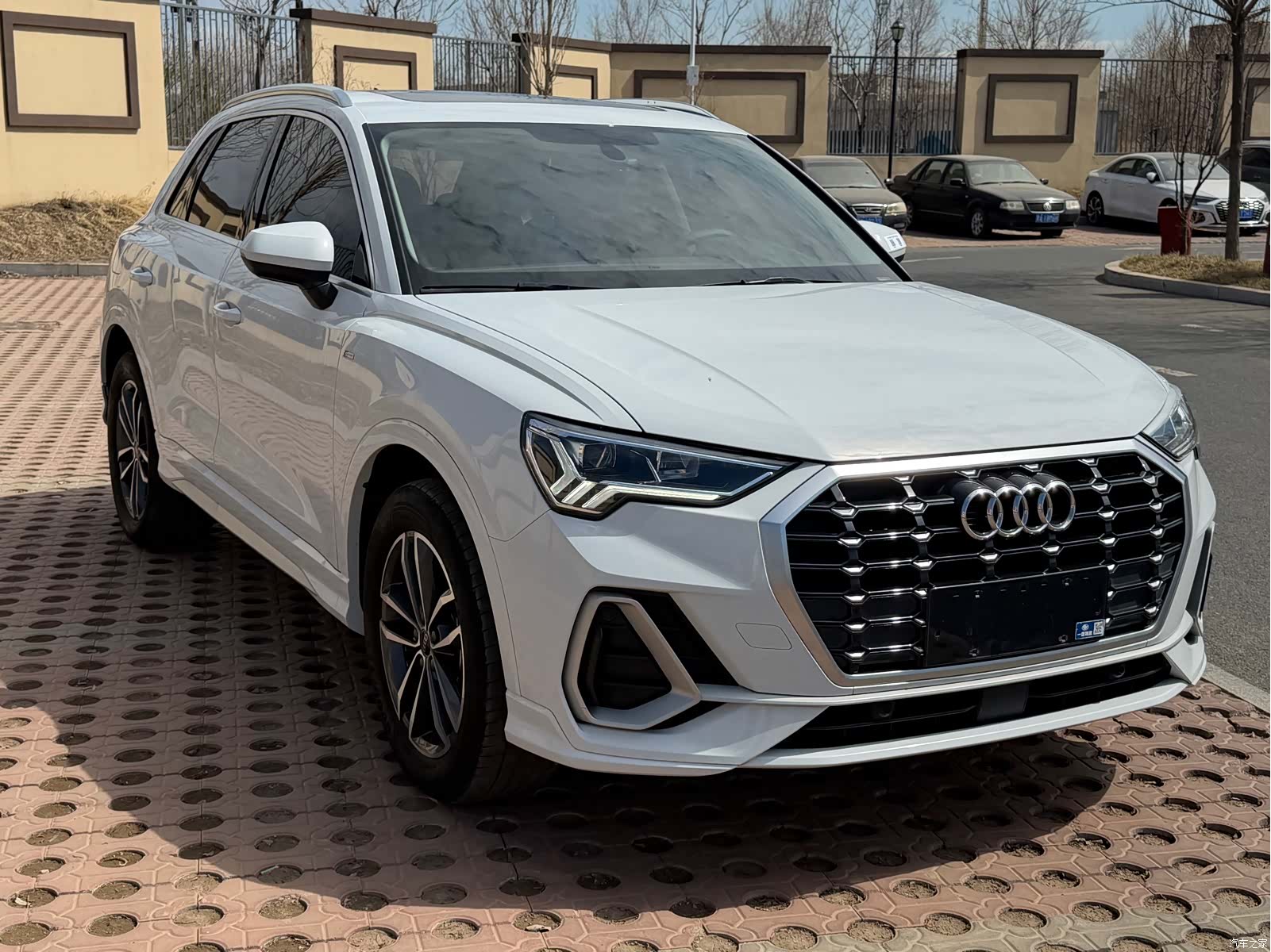 Audi Q3, 2022 2