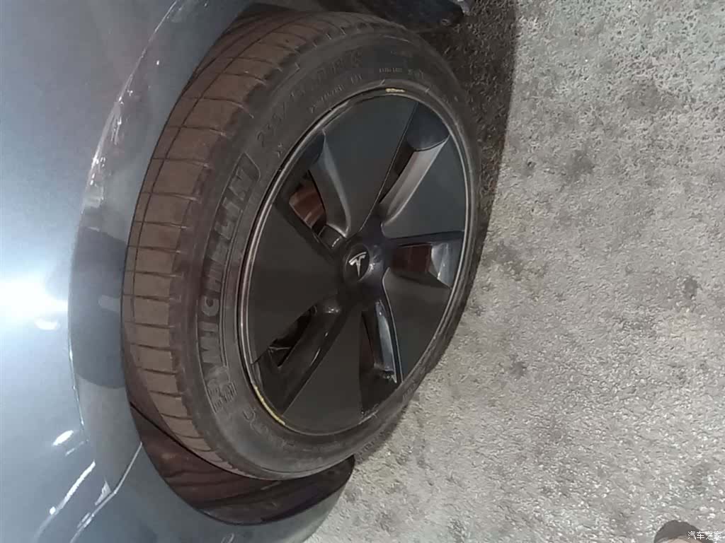 Tesla Model 3, 2021 23