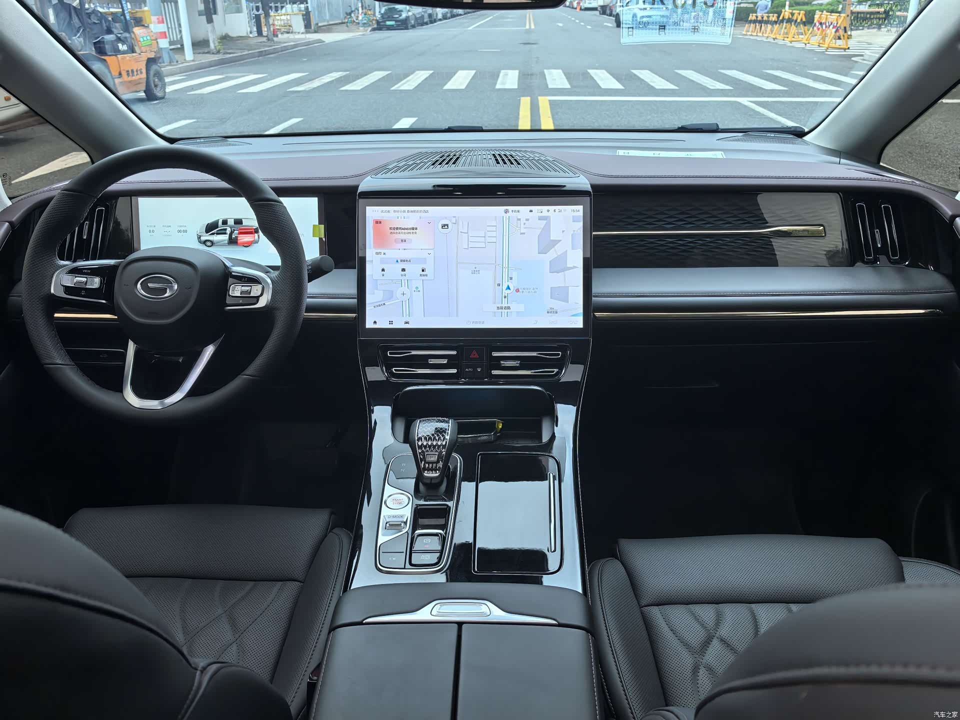 Trumpchi M8, 2025 15